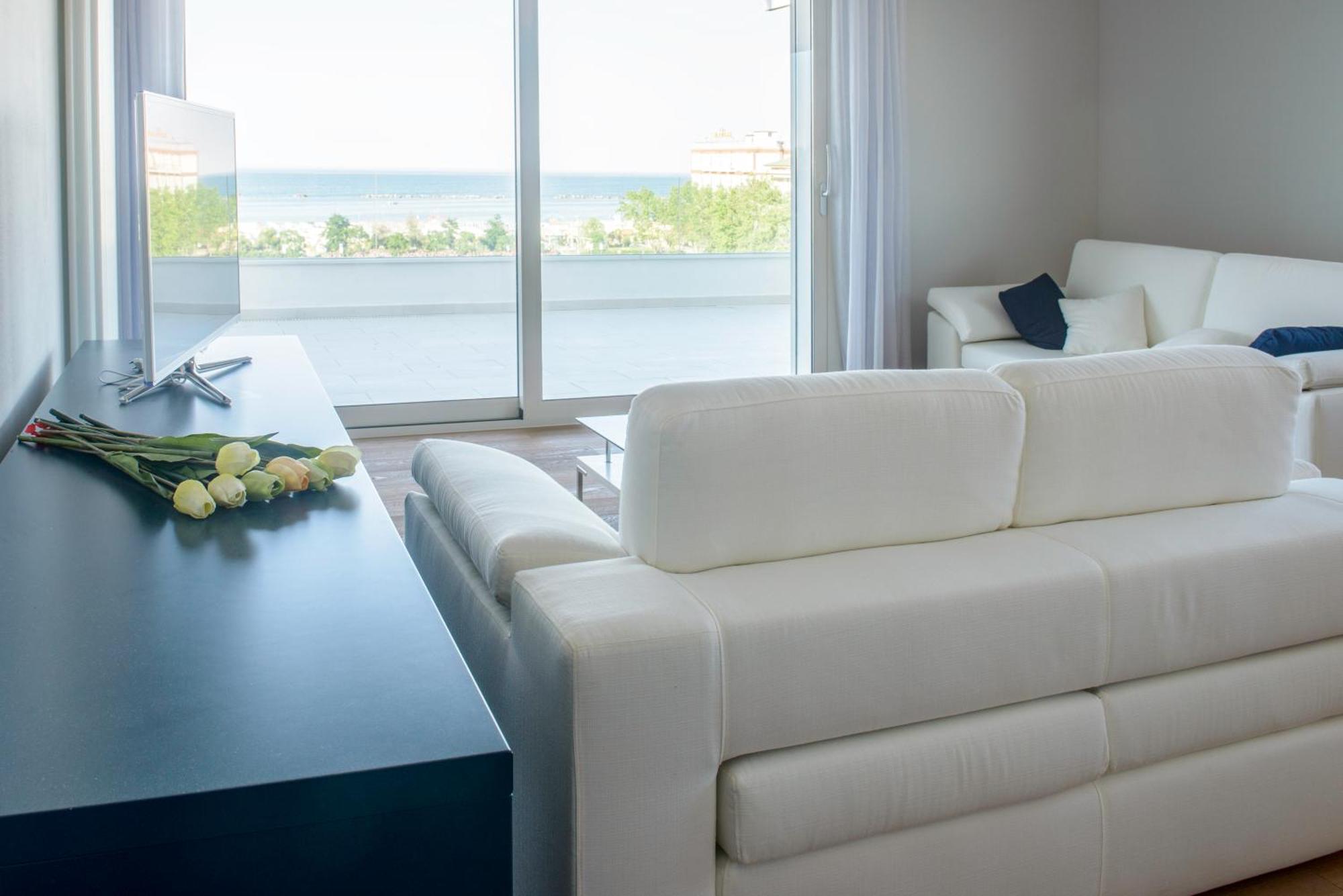 Residence Millecento Чезенатико Экстерьер фото