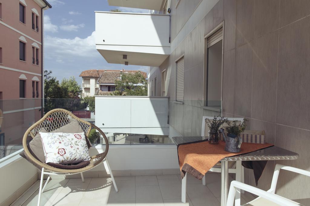 Residence Millecento Чезенатико Экстерьер фото